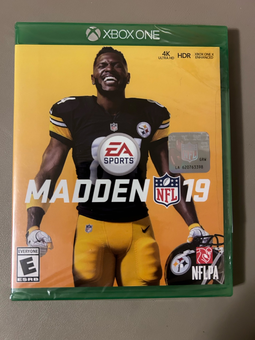 NWT  Madden NFL 19 for Xbox One, New